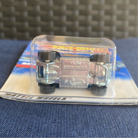 1997 Vintage Hot Wheels Collector #835 BAJA BUG Blue w/Chrome BW Spoke W… - Picture 4 of 6